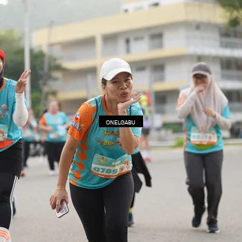 Runner Photo 8228581
