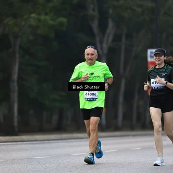 Runner Photo 8228594