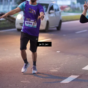 Runner Photo 8228600