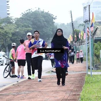 Runner Photo 8228616