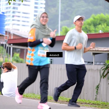 Runner Photo 8228623