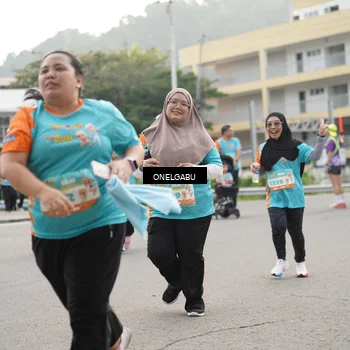 Runner Photo 8228641