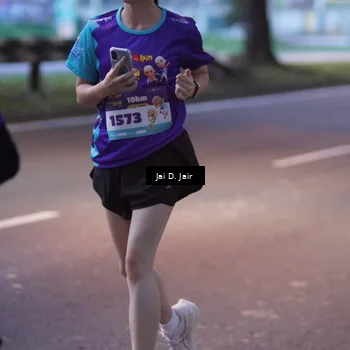 Runner Photo 8228645