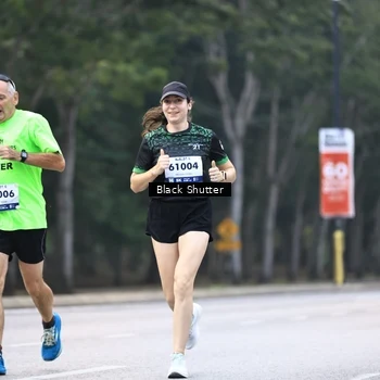 Runner Photo 8228653