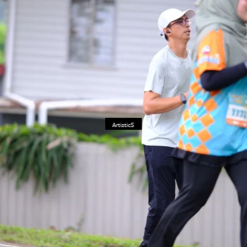 Runner Photo 8228657