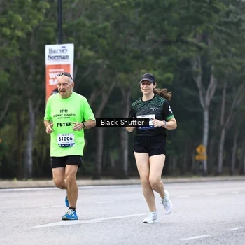Runner Photo 8228660