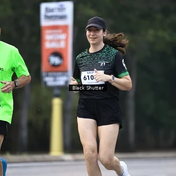 Runner Photo 8228673