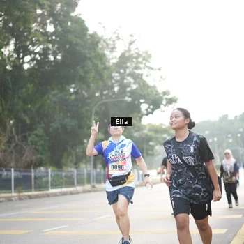 Runner Photo 8228703