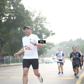 Runner Photo 8228710