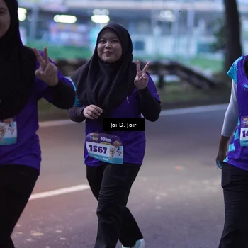 Runner Photo 8228711