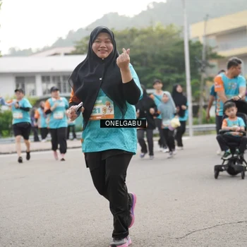 Runner Photo 8228737