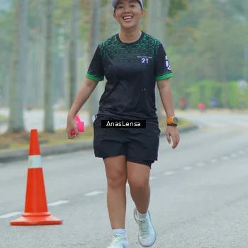 Runner Photo 8228741