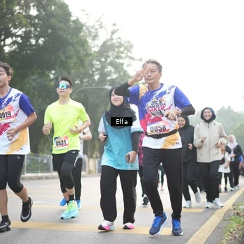 Runner Photo 8228758