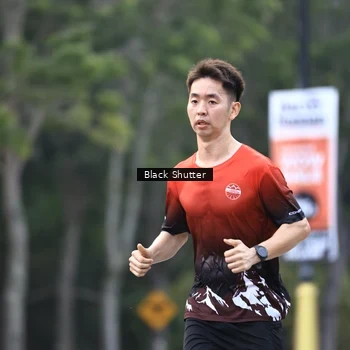 Runner Photo 8228844