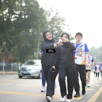 Runner Photo 8228853