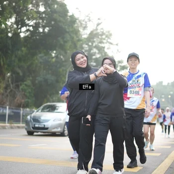 Runner Photo 8228854