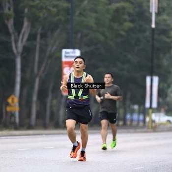 Runner Photo 8228858