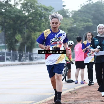 Runner Photo 8228861