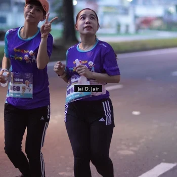 Runner Photo 8228863