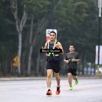 Runner Photo 8228870