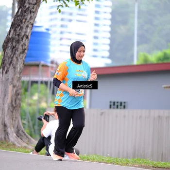Runner Photo 8228882