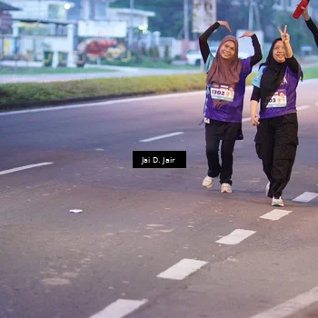 Runner Photo 8228885