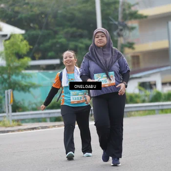 Runner Photo 8228888