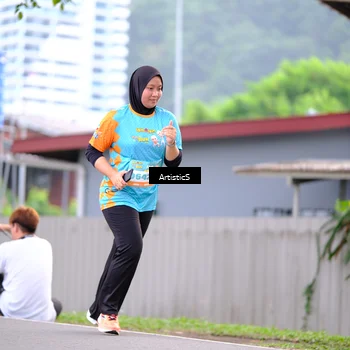 Runner Photo 8228901
