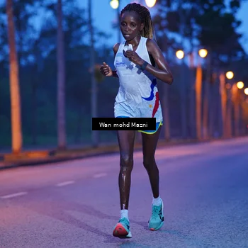 Runner Photo 8228922