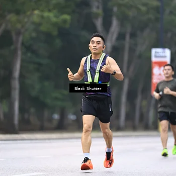Runner Photo 8228931