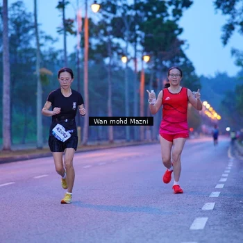 Runner Photo 8228961