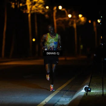 Runner Photo 8229000