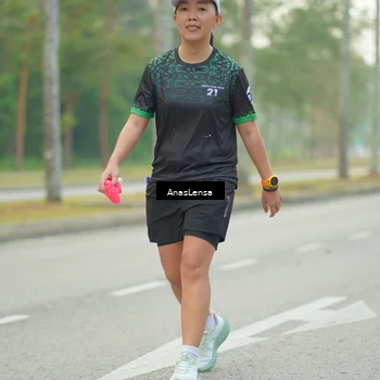 Runner Photo 8229003