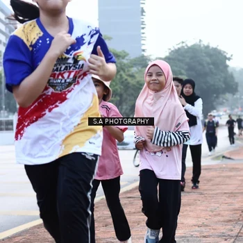 Runner Photo 8229021