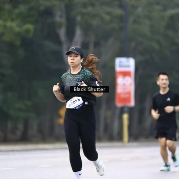 Runner Photo 8229028