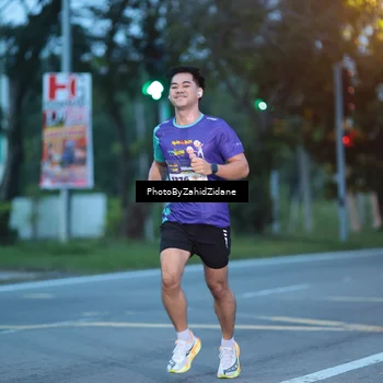 Runner Photo 8229036