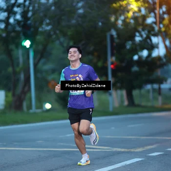 Runner Photo 8229047
