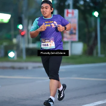 Runner Photo 8229051