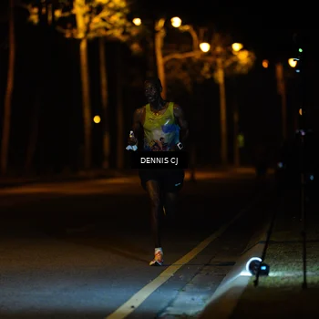 Runner Photo 8229063