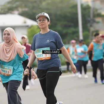 Runner Photo 8229065