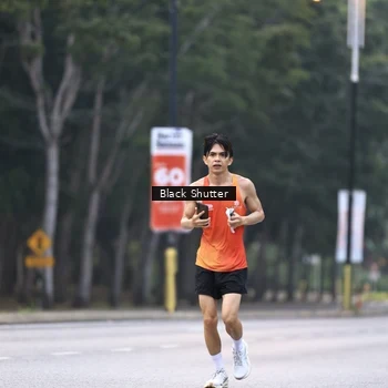 Runner Photo 8229071