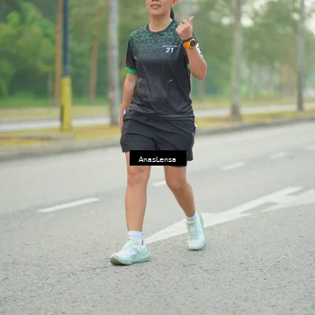 Runner Photo 8229075