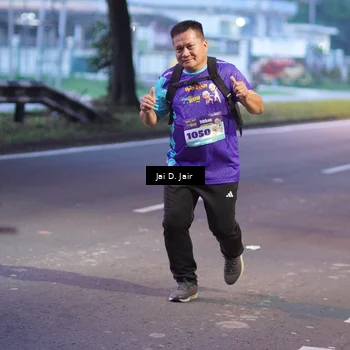 Runner Photo 8229085