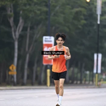 Runner Photo 8229092