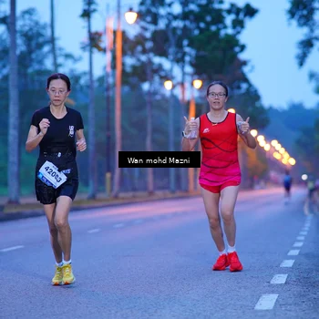 Runner Photo 8229094