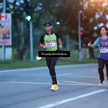 Runner Photo 8229106
