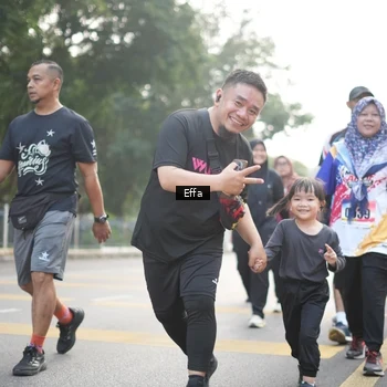Runner Photo 8229108