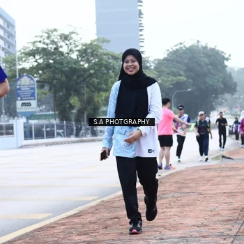 Runner Photo 8229109