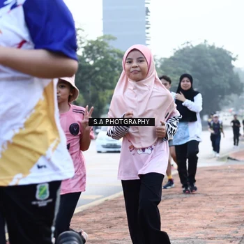 Runner Photo 8229113