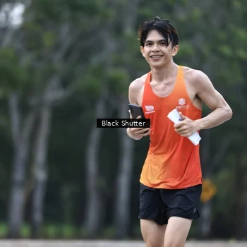 Runner Photo 8229115